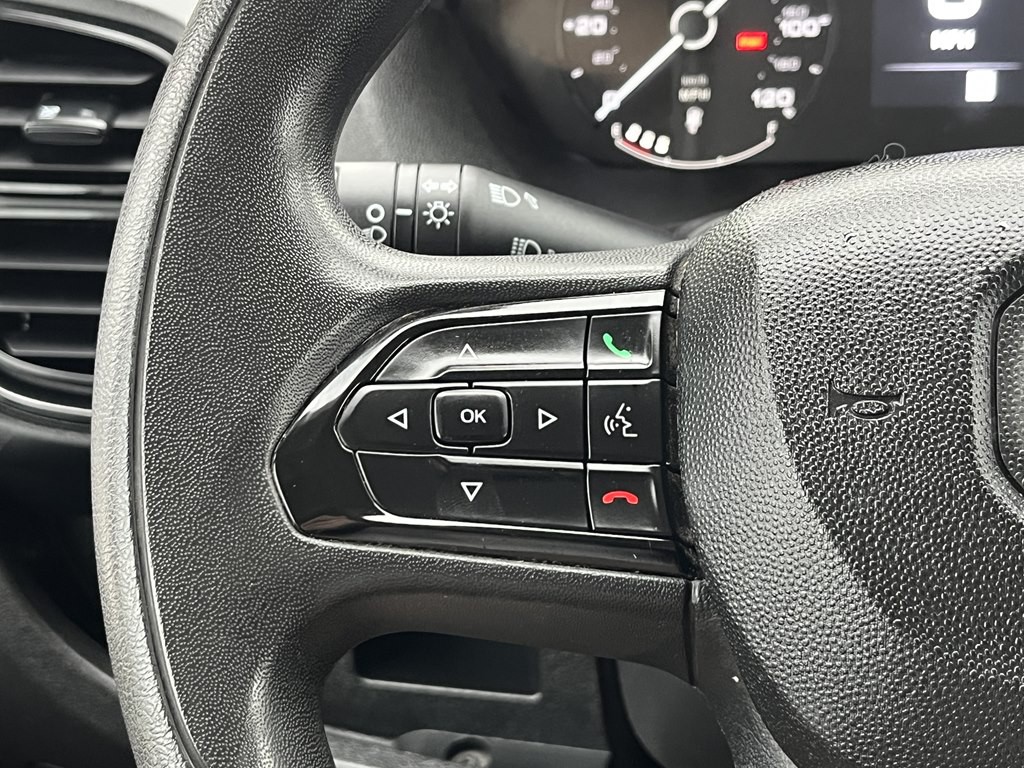 2023 RAM Promast 25lr136 Image 28