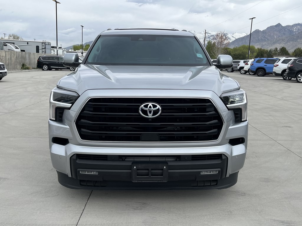 2024 Toyota Sequoia Image 8