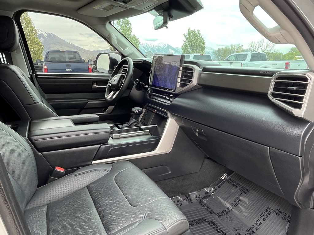 2024 Toyota Sequoia Image 13
