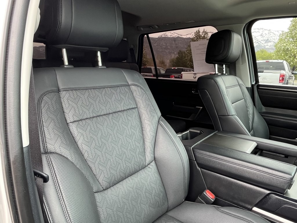 2024 Toyota Sequoia Image 14