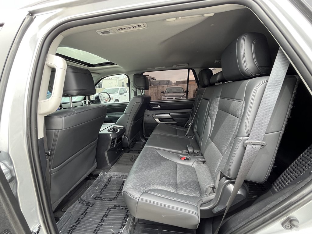 2024 Toyota Sequoia Image 23