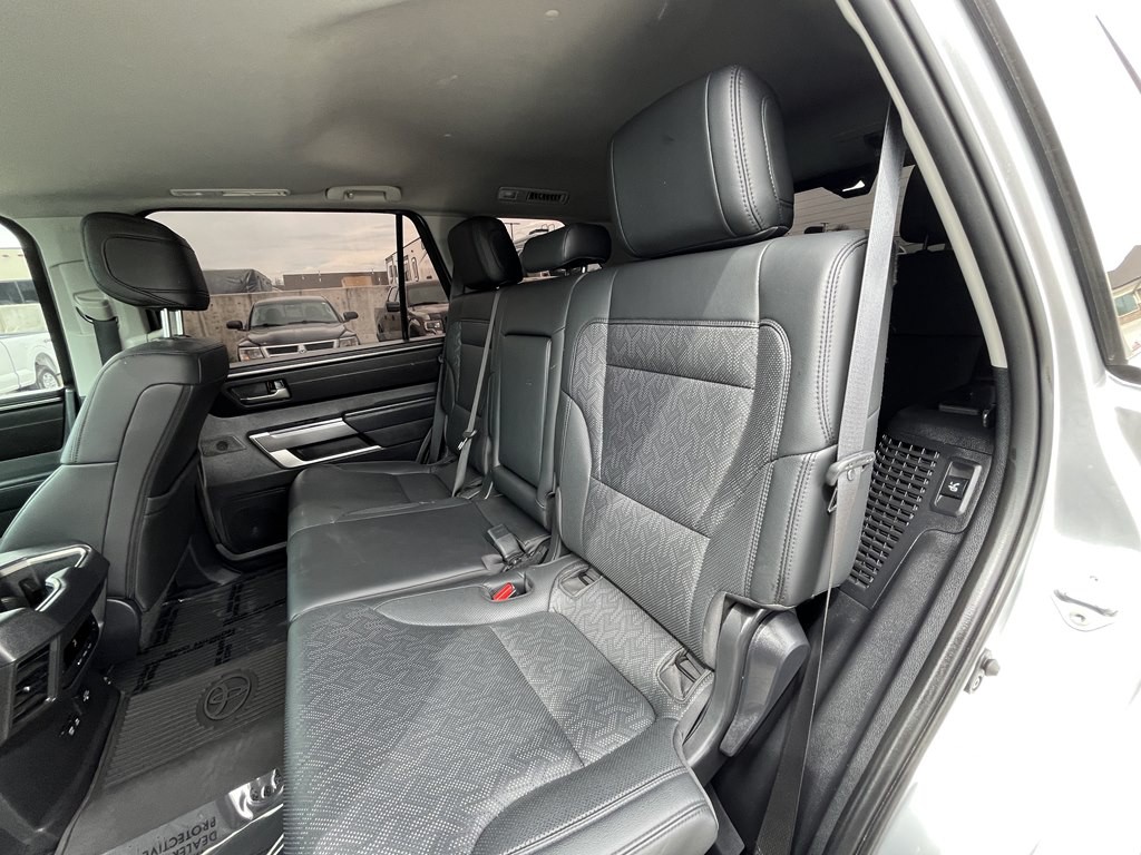 2024 Toyota Sequoia Image 24