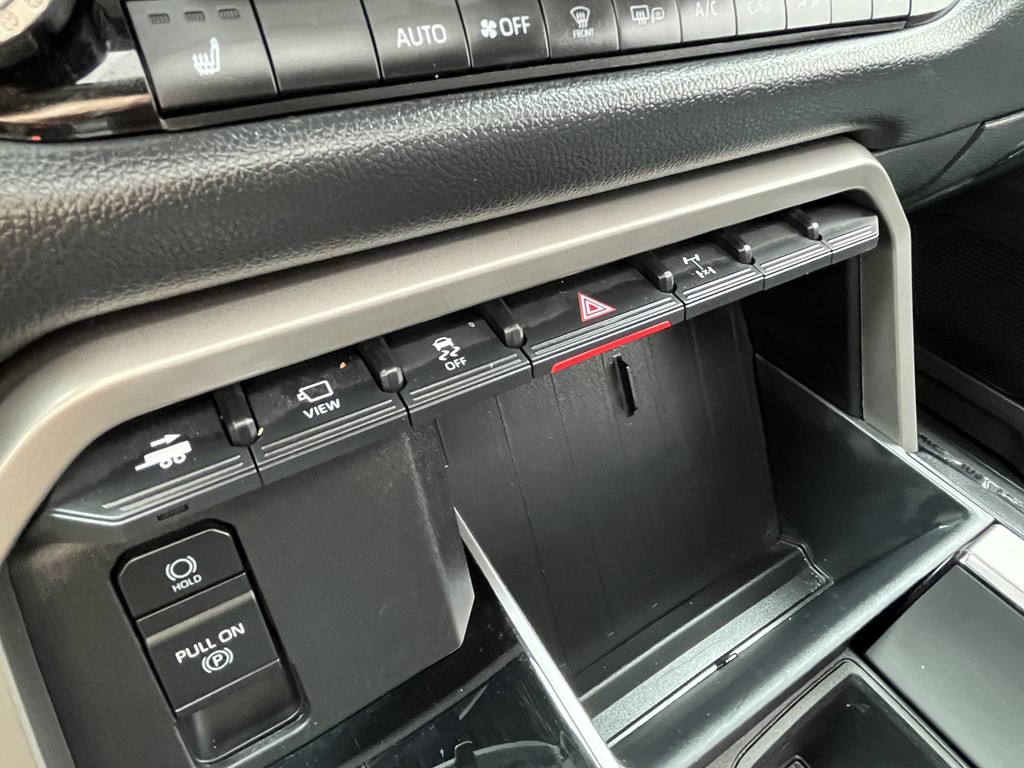 2024 Toyota Sequoia Image 35