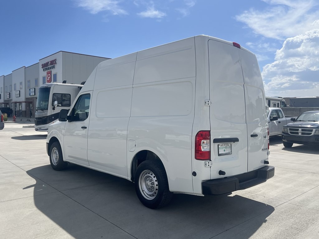 2021 Nissan NV Image 5
