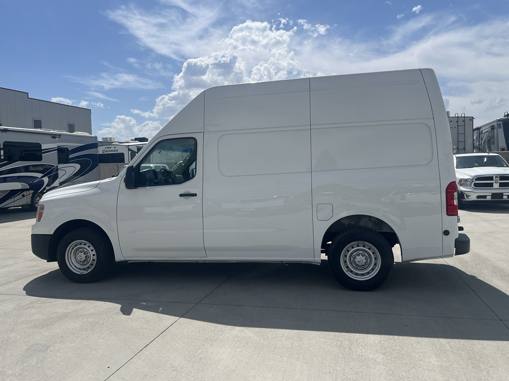 2021 Nissan NV Image 6