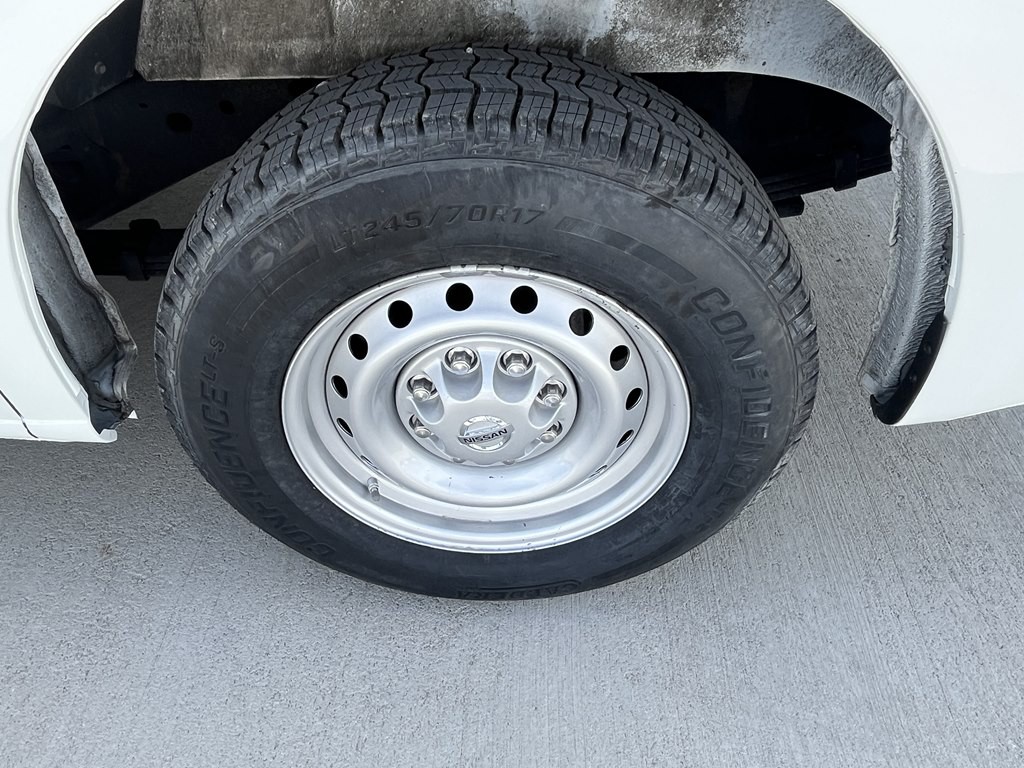 2021 Nissan NV Image 18