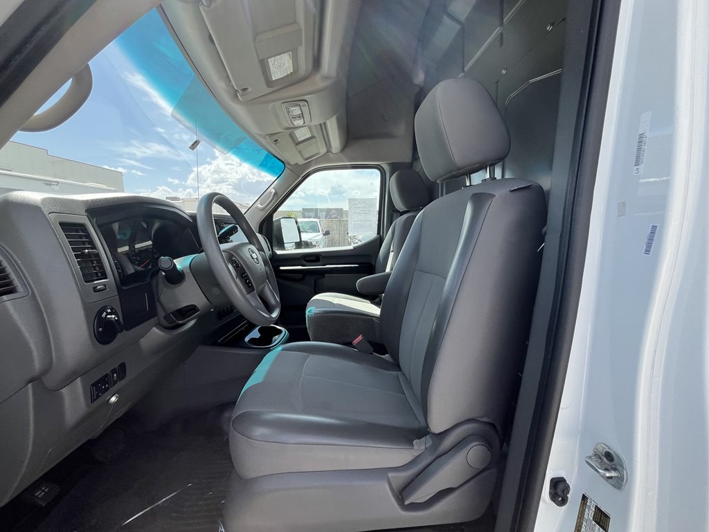 2021 Nissan NV Image 20