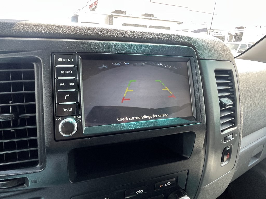 2021 Nissan NV Image 26