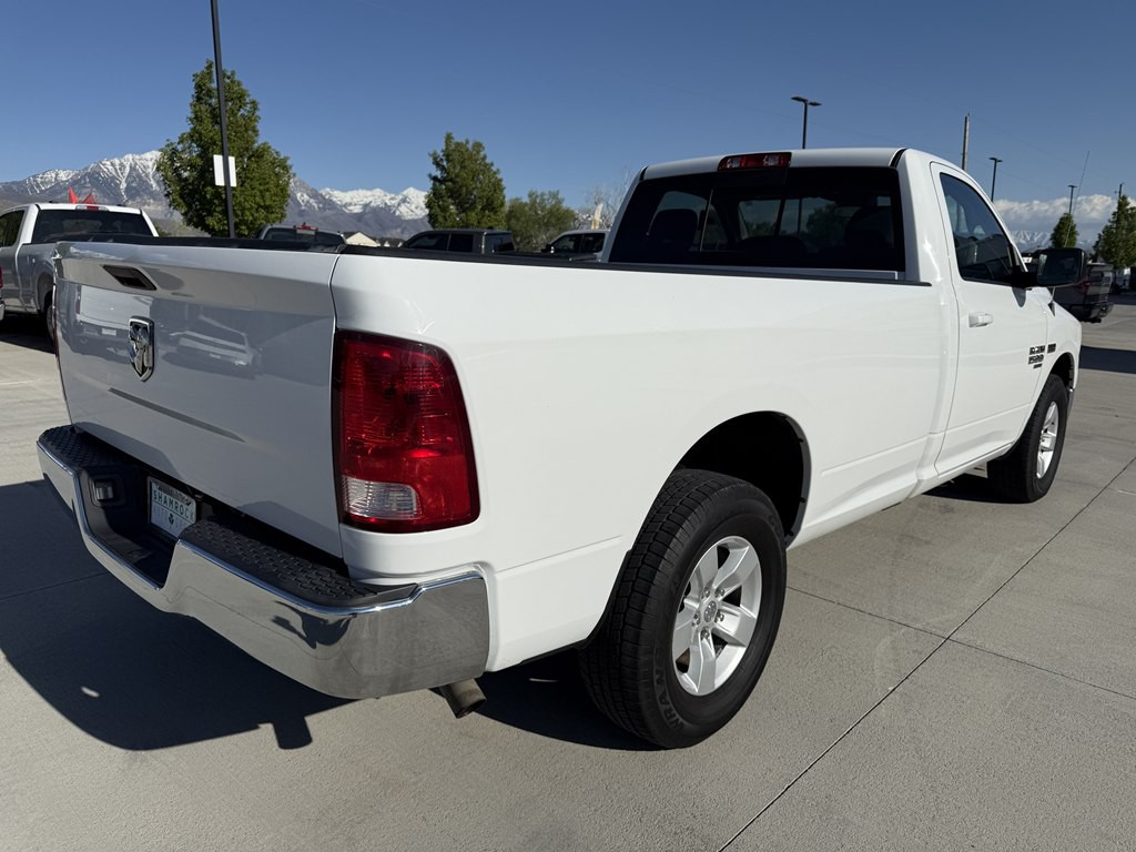 2019 RAM 1500 Image 3