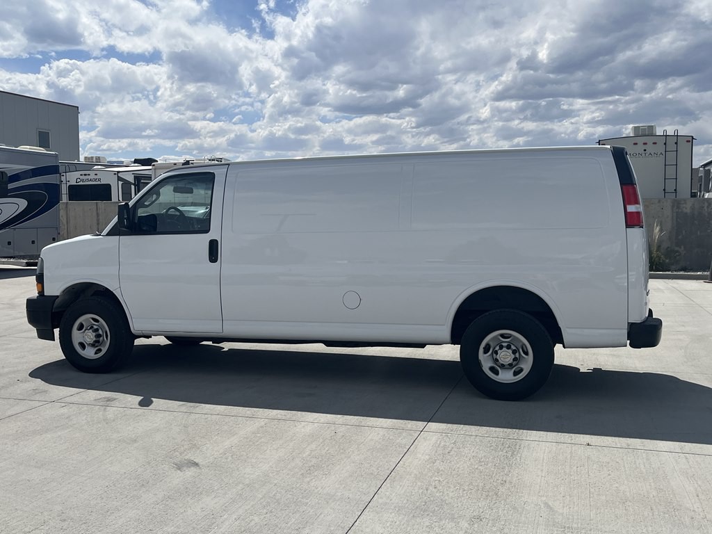 2023 Chevrolet Express Image 6