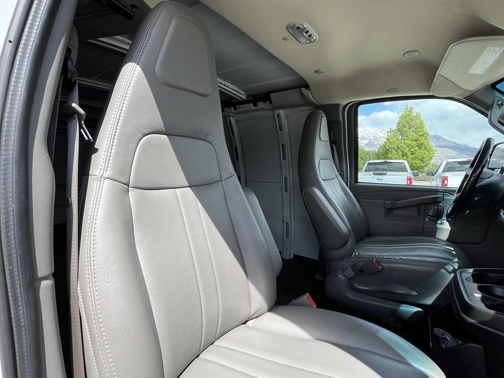 2023 Chevrolet Express Image 13