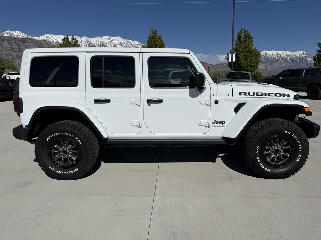 2022 Jeep Wrangler Unlimited Image 2