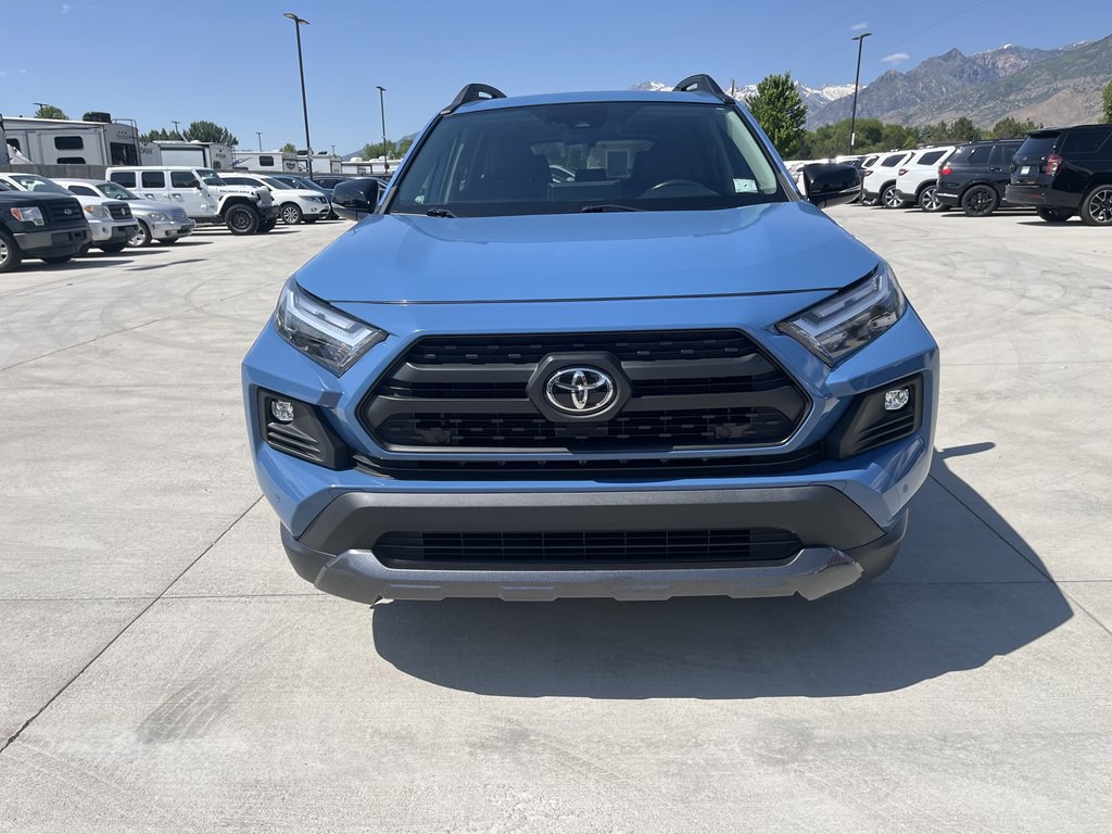 2022 Toyota Rav4 Image 2