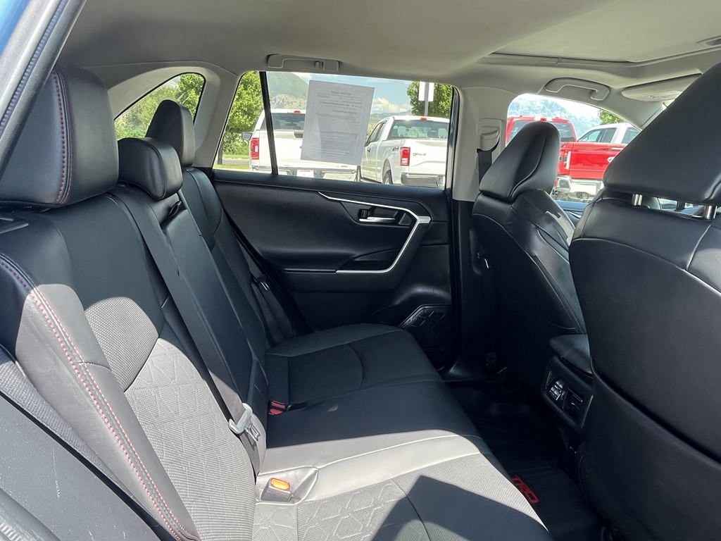 2022 Toyota Rav4 Image 12