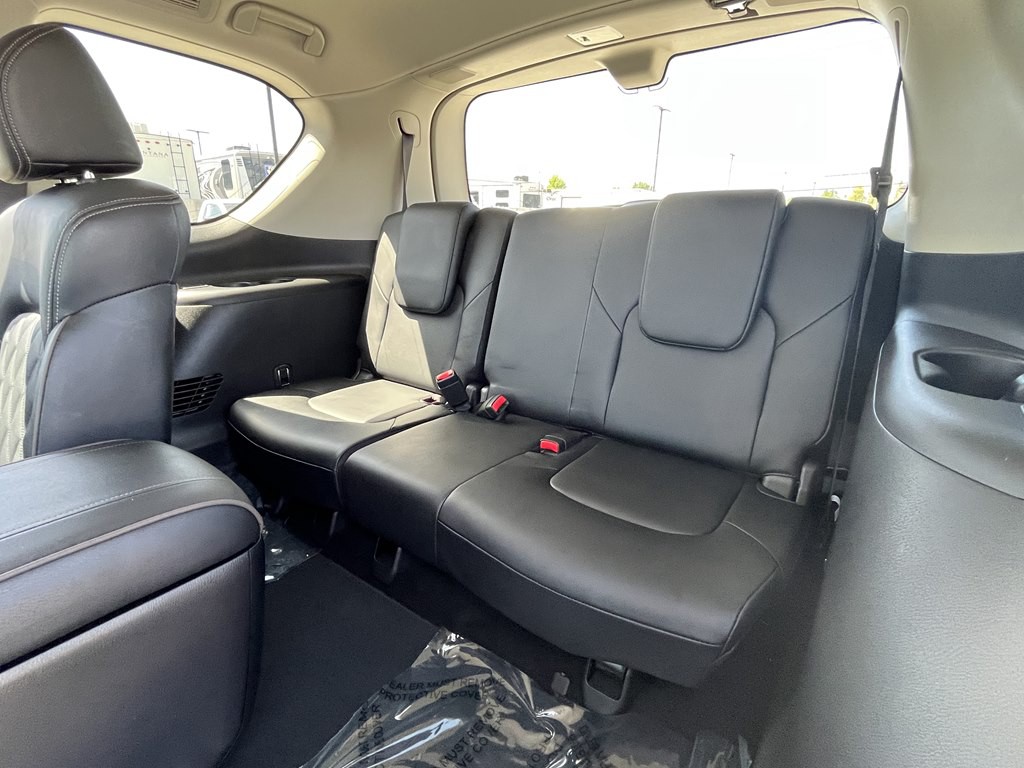 2024 Nissan Armada Image 25