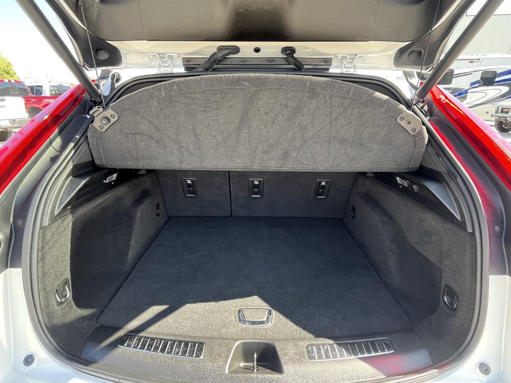 2024 Cadillac XT4 Image 17