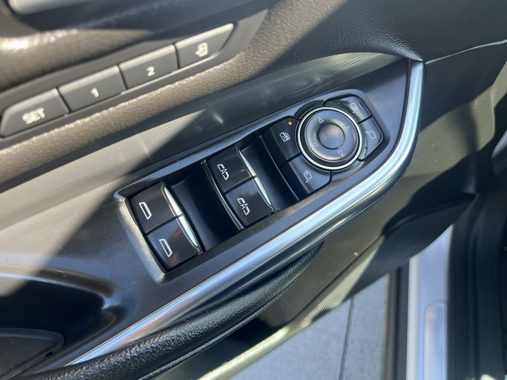 2024 Cadillac XT4 Image 23
