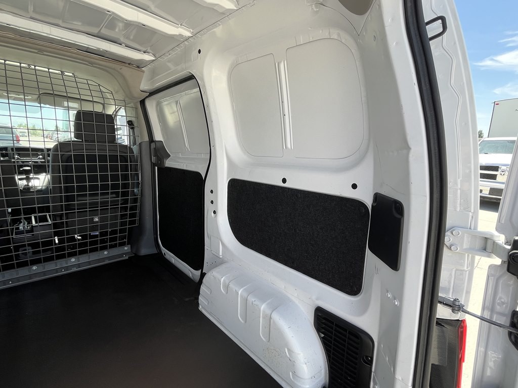 2019 Nissan NV200 Image 17