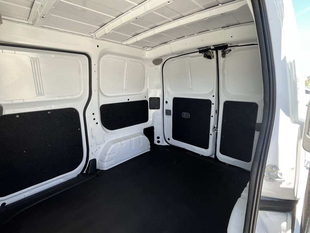 2019 Nissan NV200 Image 19