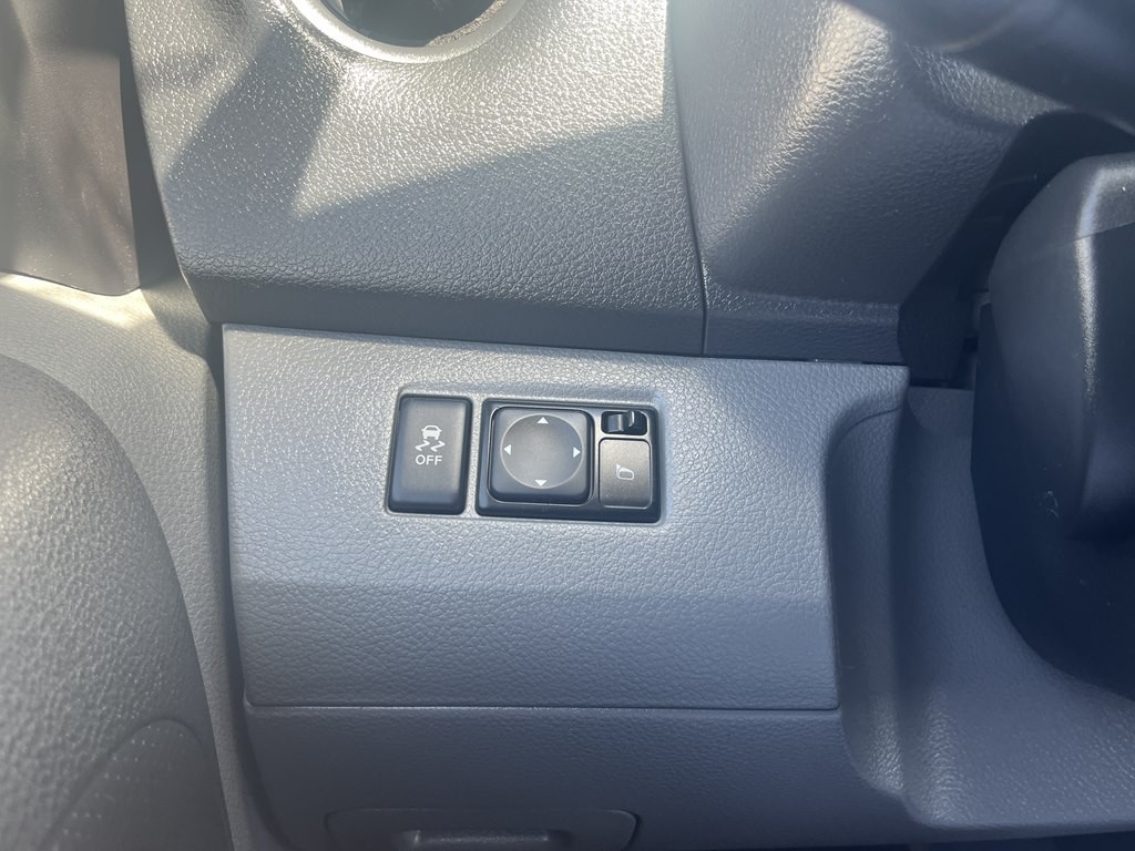 2019 Nissan NV200 Image 23