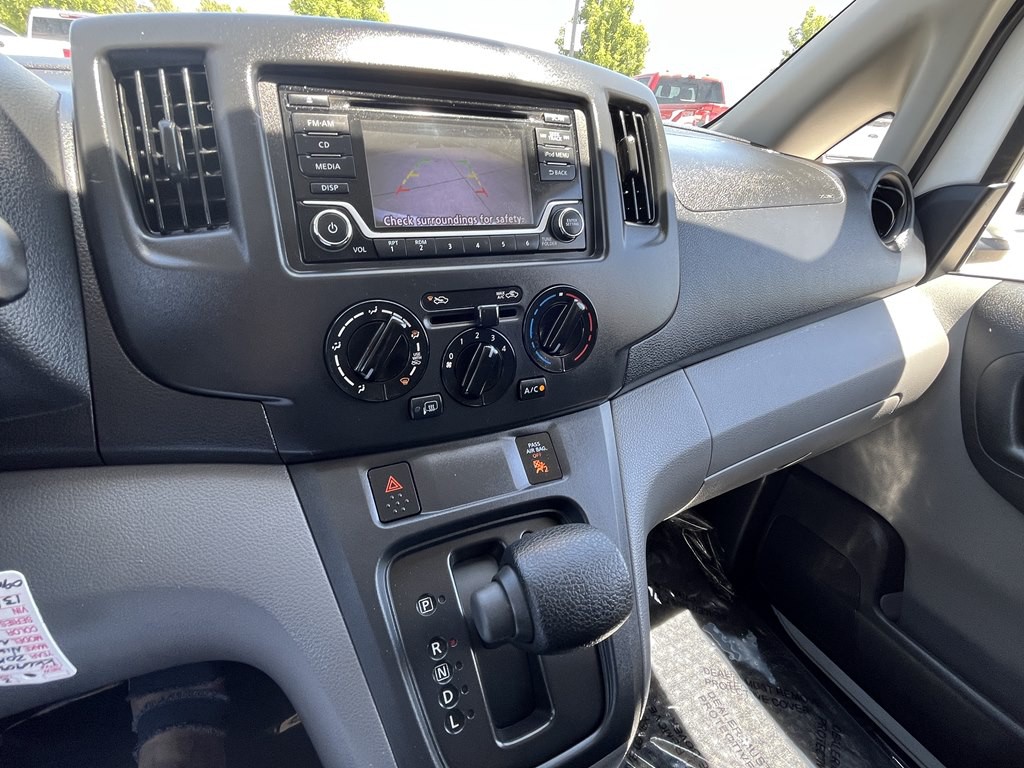 2019 Nissan NV200 Image 25