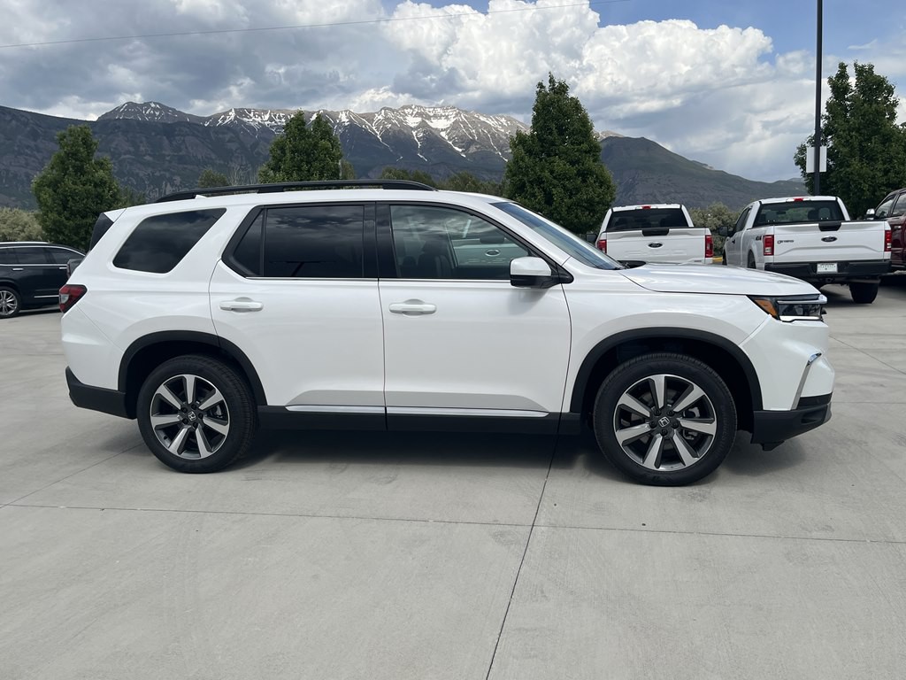 2025 Honda Pilot Image 2