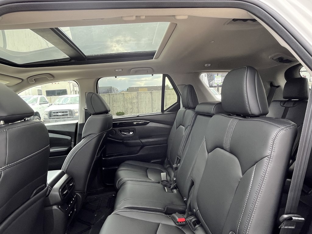 2025 Honda Pilot Image 25