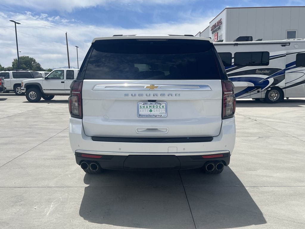 2023 Chevrolet Suburban Image 4