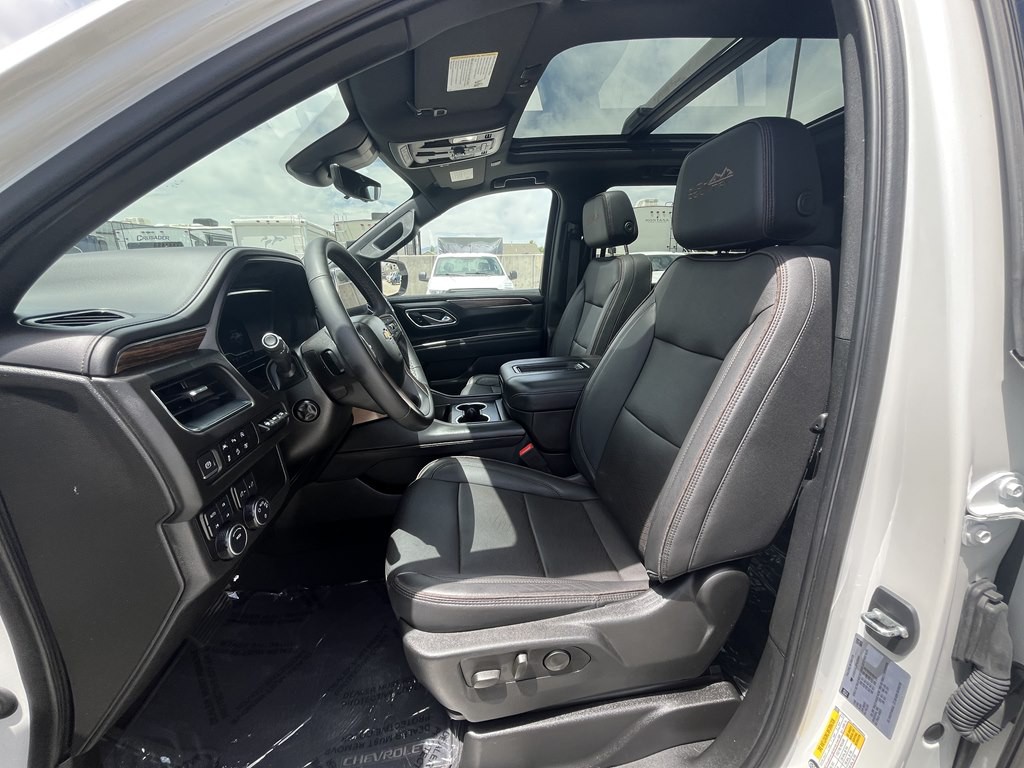 2023 Chevrolet Suburban Image 28
