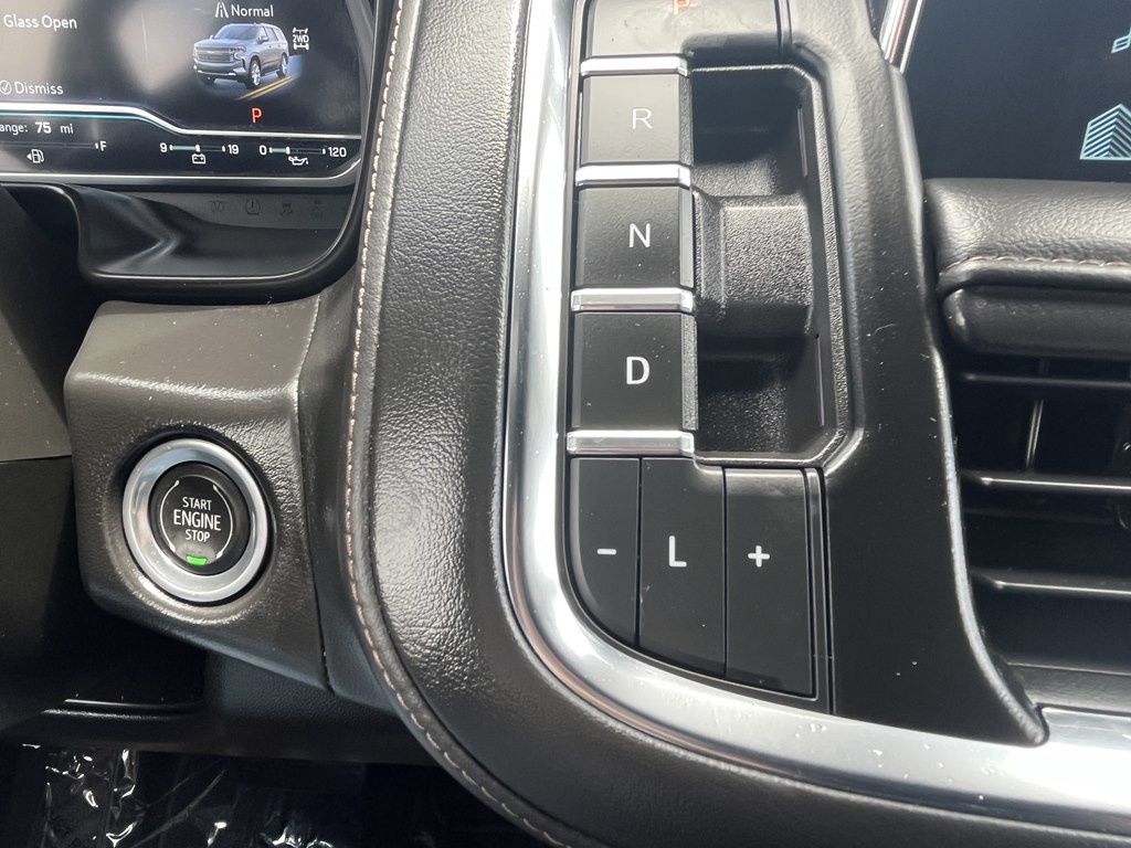 2023 Chevrolet Suburban Image 32