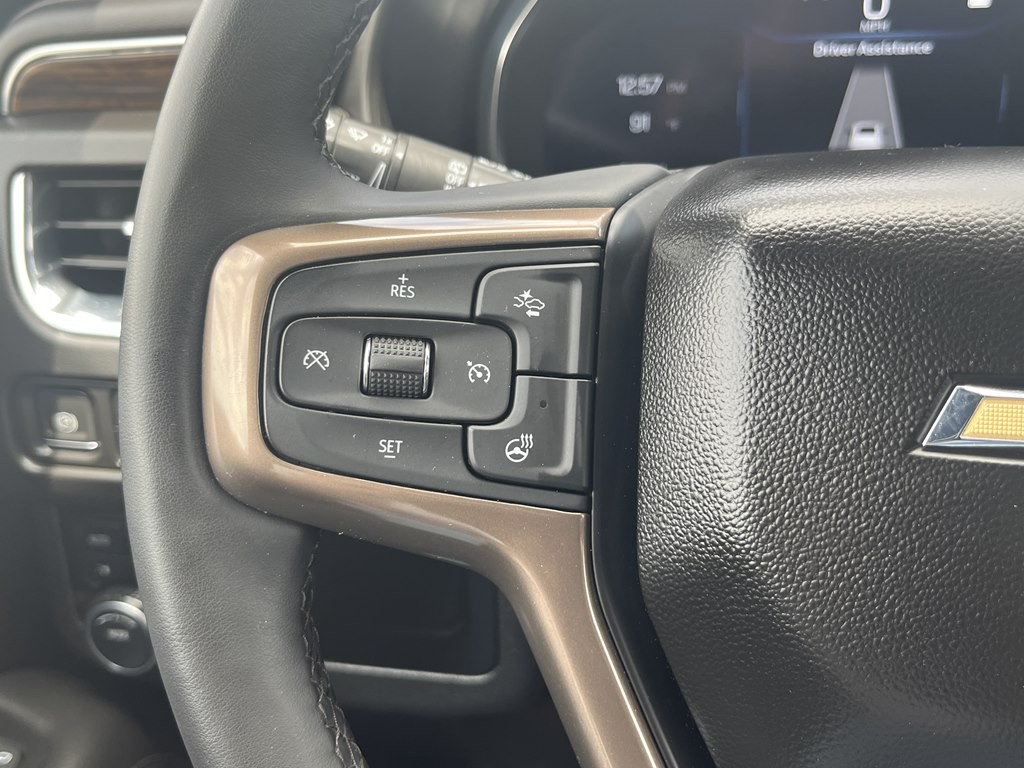 2023 Chevrolet Suburban Image 38