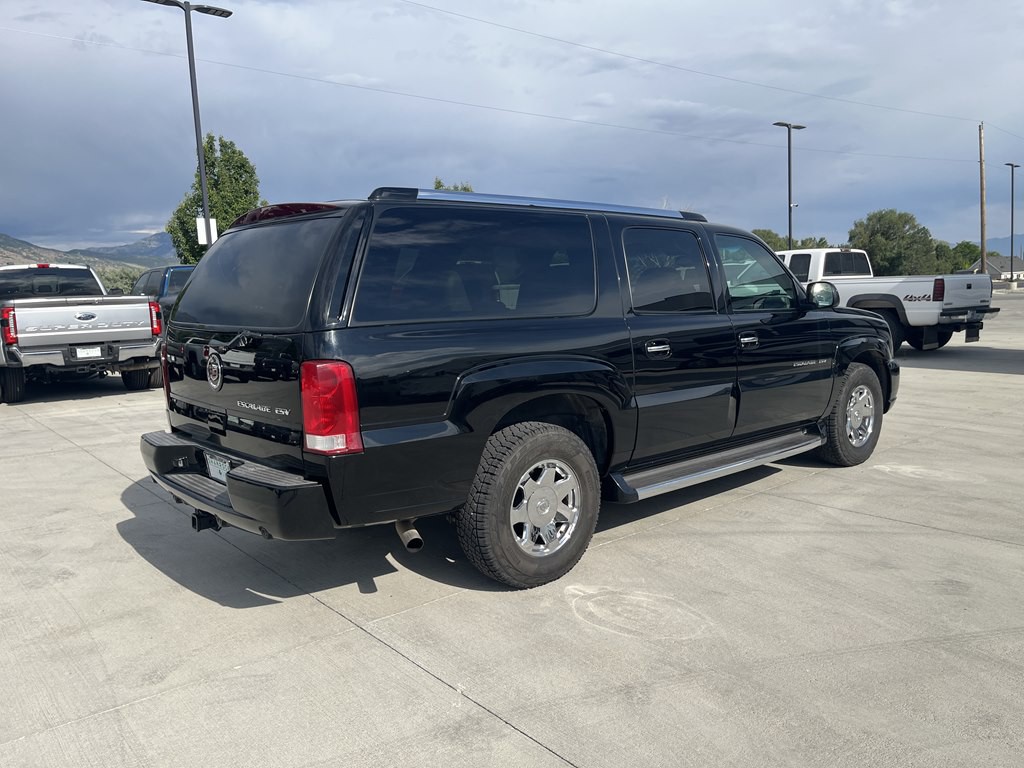 2003 Cadillac Escalade Image 4