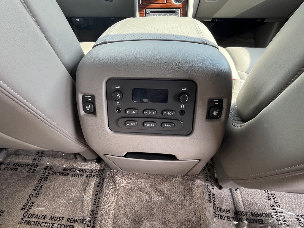 2003 Cadillac Escalade Image 23