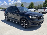 Image for 2022 Volvo XC40 T5 R-DESIGN ID: 6595023