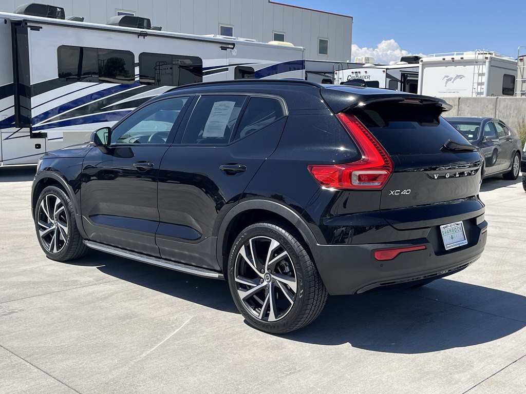 2022 Volvo XC40 Image 5