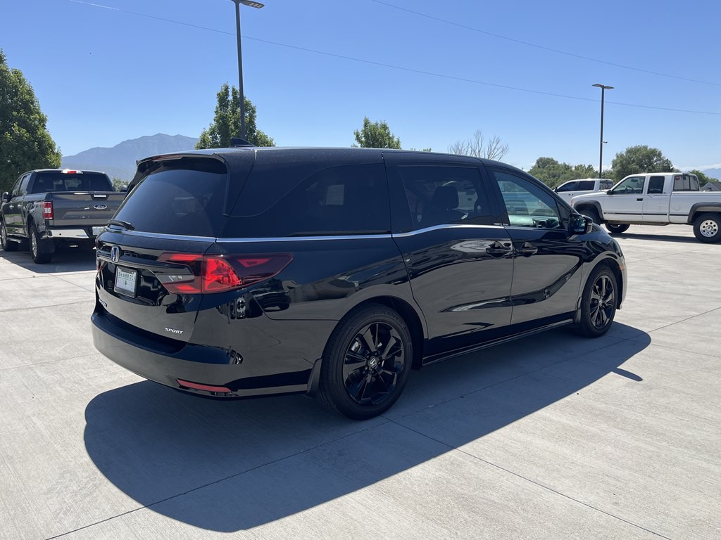 2024 Honda Odyssey Image 3