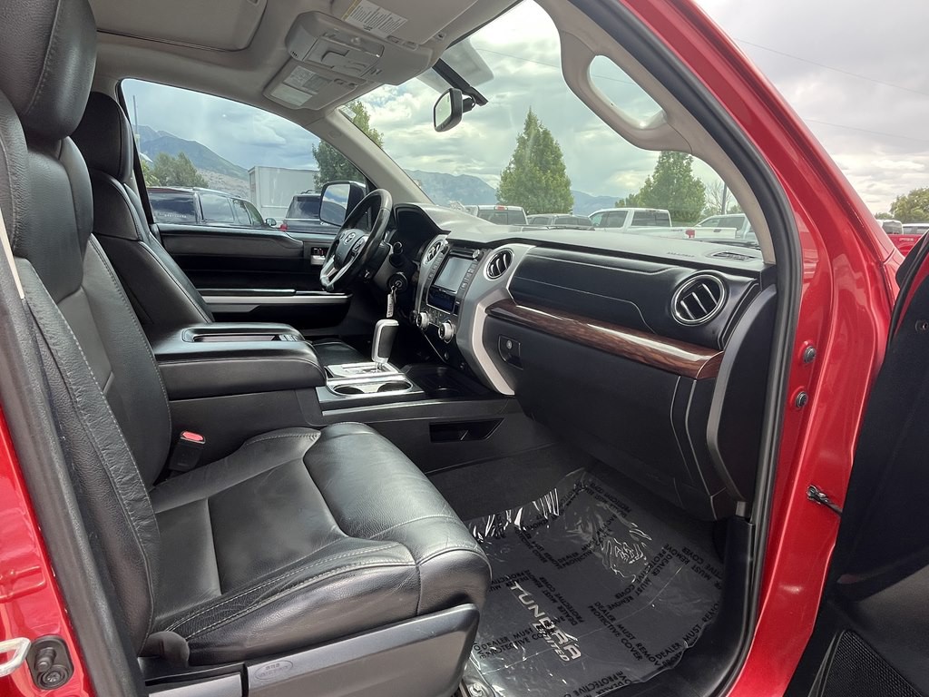 2015 Toyota Tundra Image 11