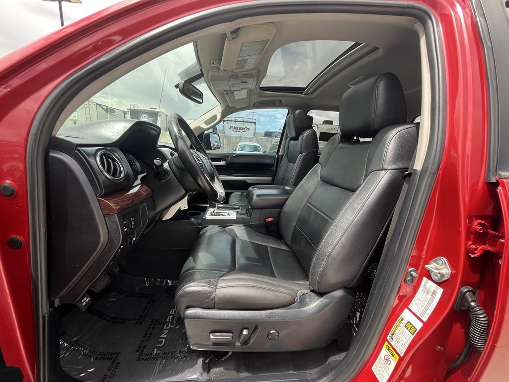 2015 Toyota Tundra Image 22