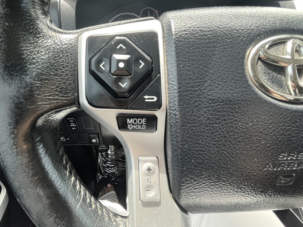 2015 Toyota Tundra Image 33