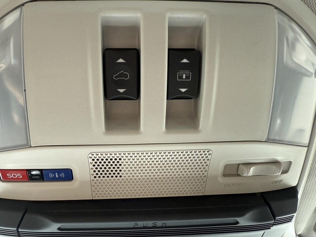 2023 Subaru Ascent Image 42