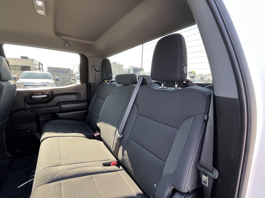 2024 GMC Sierra Image 21