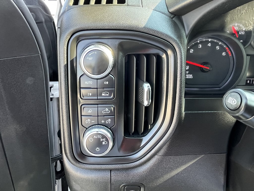 2024 GMC Sierra Image 28