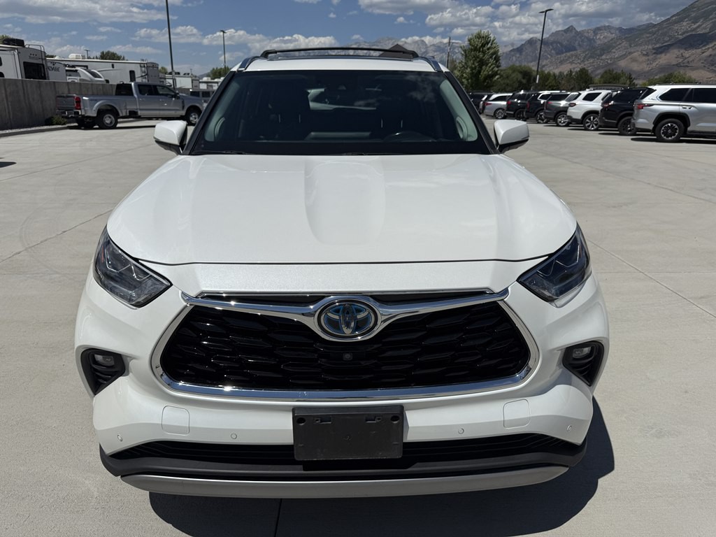 2021 Toyota Highlander Image 8