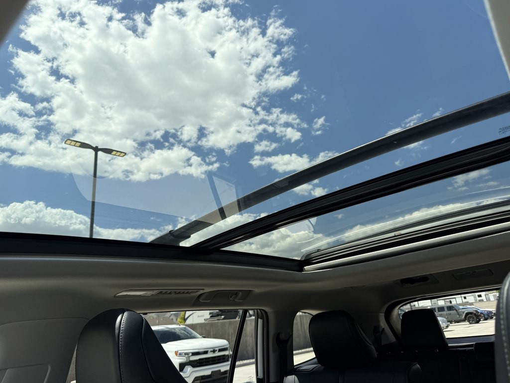 2021 Toyota Highlander Image 26
