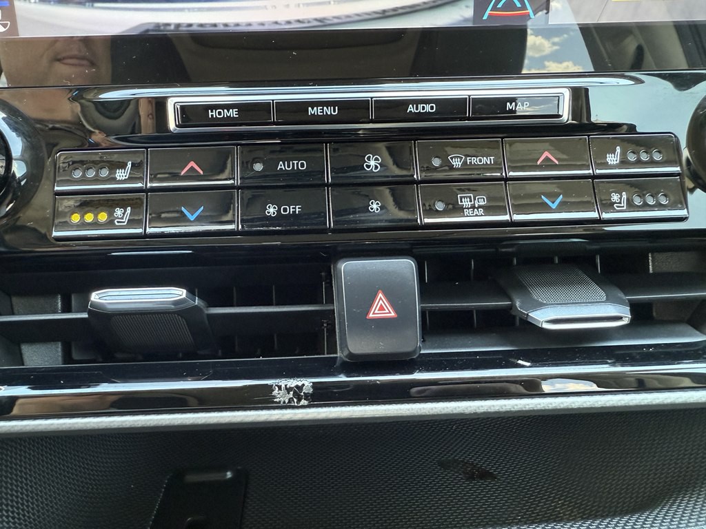 2021 Toyota Highlander Image 36