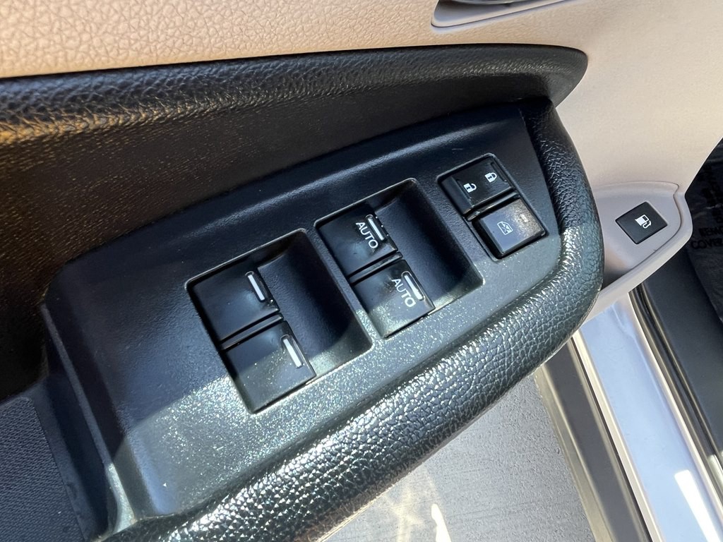 2017 Honda Pilot Image 25