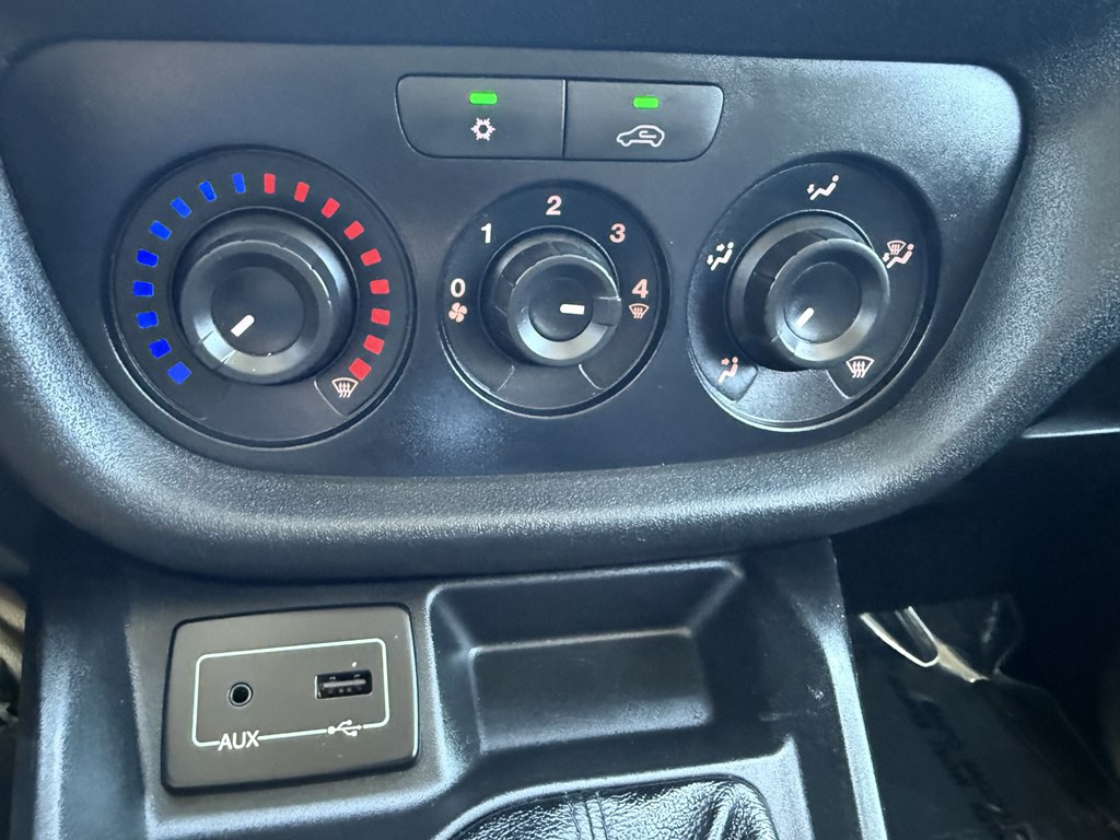 2019 RAM Promaster Image 38