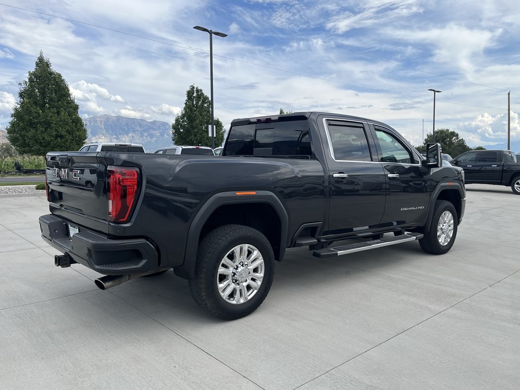 2020 GMC Sierra Image 3