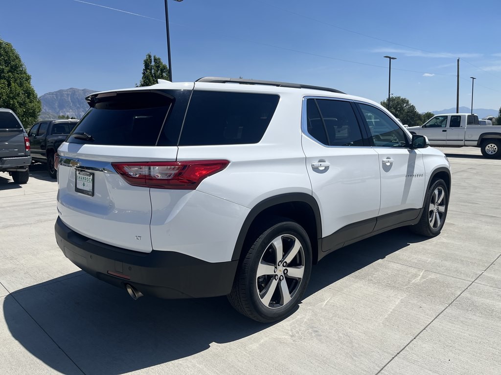 2021 Chevrolet Traverse Image 3