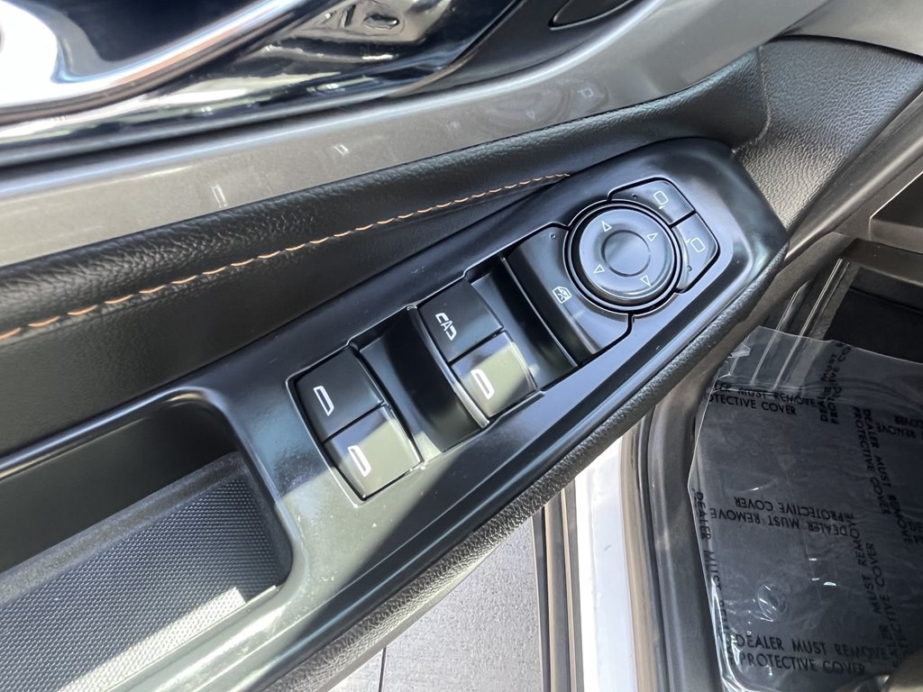 2021 Chevrolet Traverse Image 24